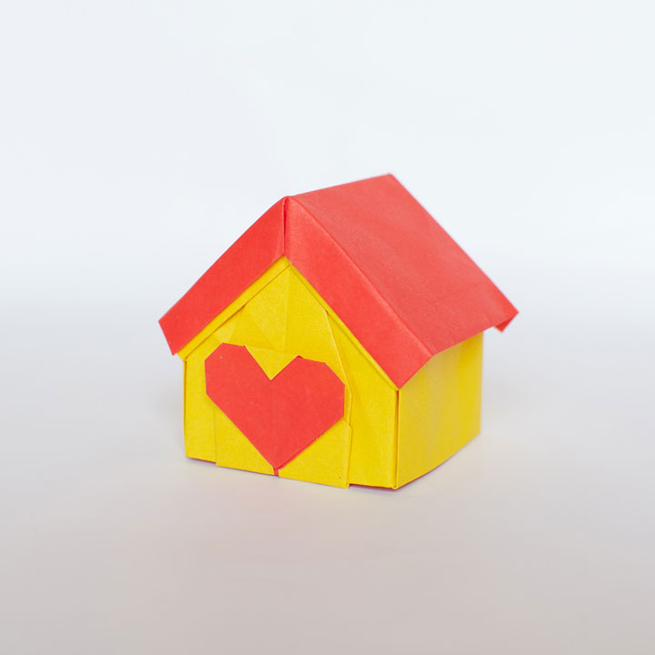 Img 2 - Heart in a House (Freestanding) v3
